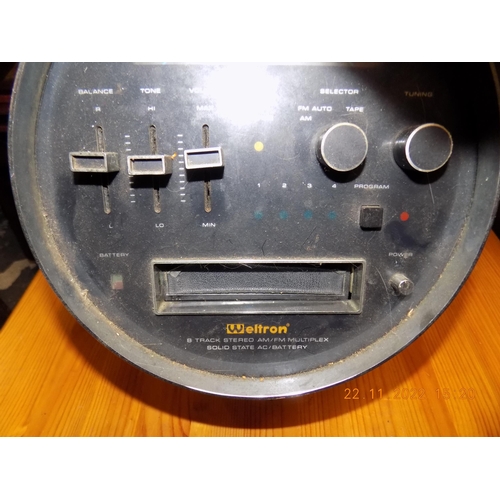 76 - Weltron Vintage 8 Track Stereo, with 1 8 Track Tape