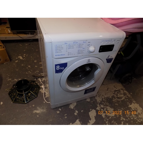 157 - Indesit 8kg Washer w/o