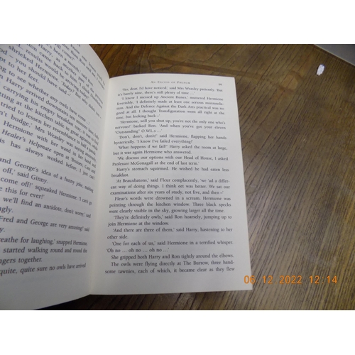 31 - Harry Potter and The Half Blood Prince First Edition Book.  Misprint on pg 99, says 'eleven owls' in... 