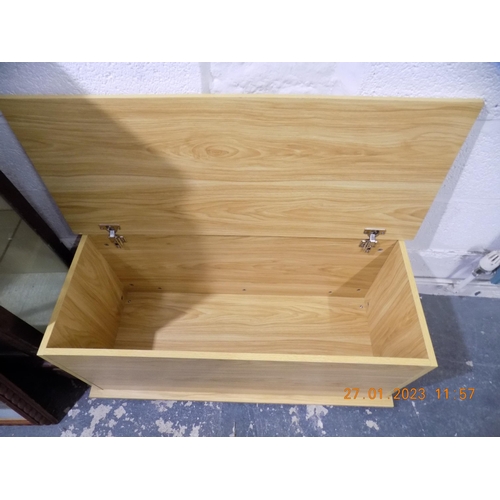 280 - Pine Bedding Box