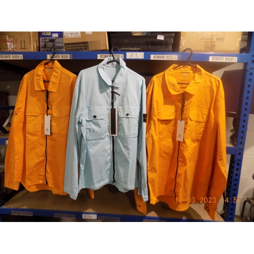 263 - 3 items of Men's Clothing
