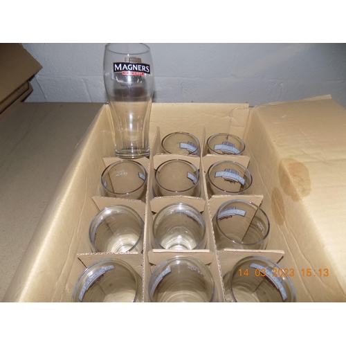 17 - Box of 12 Magner Pint Glasses