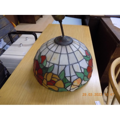 290 - Tiffany Style Glass Light Fitting w/o