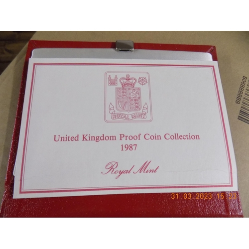 305 - United Kingdom Proof Coin Collection 1987 Royal Mint