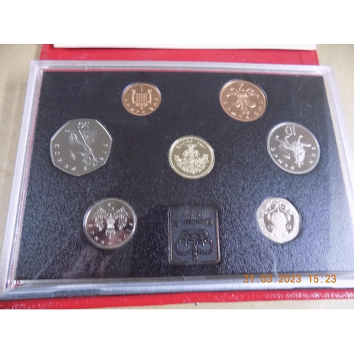 305 - United Kingdom Proof Coin Collection 1987 Royal Mint