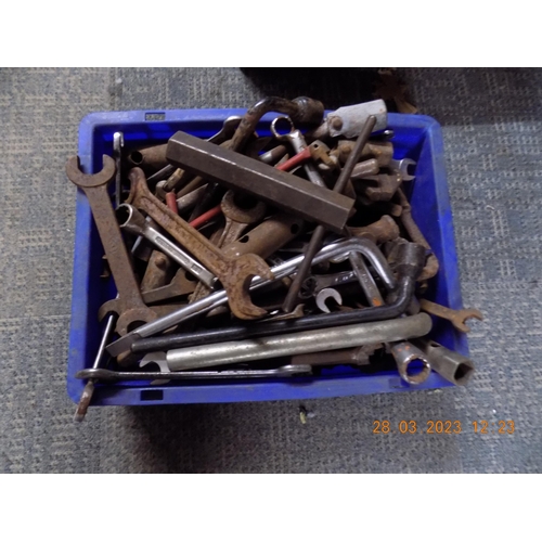 31 - Selection of Vintage Tools