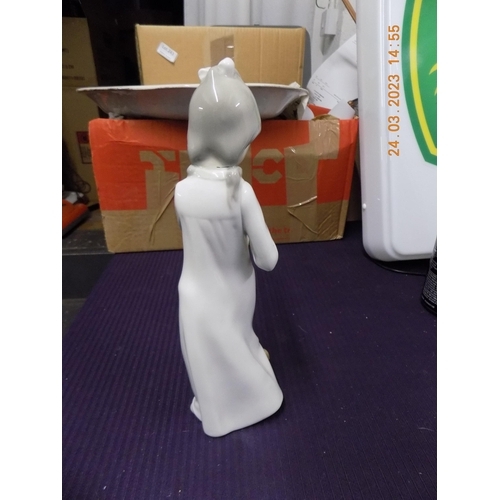 316 - Zaphire Porcelain Figurine