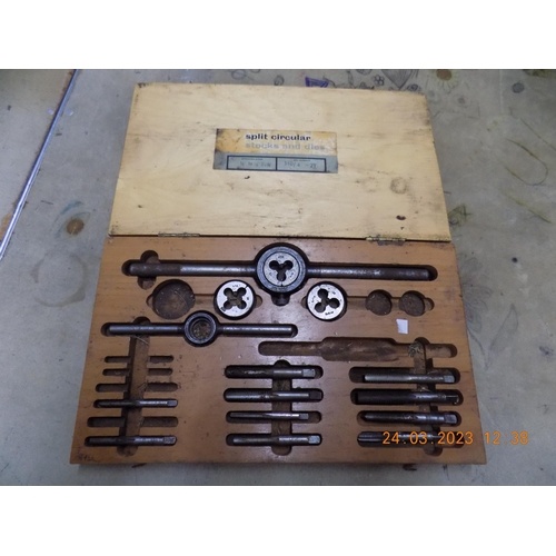 43 - Tap & Die Set in Wooden Case