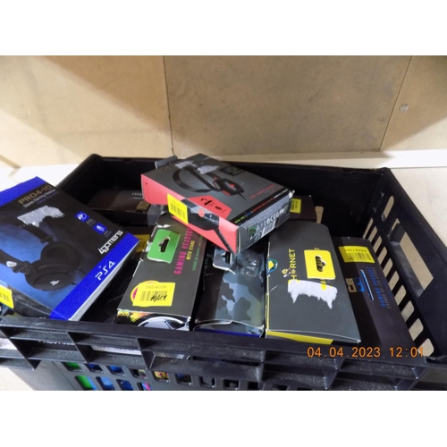 18 - Box of 10 Gaming Headset