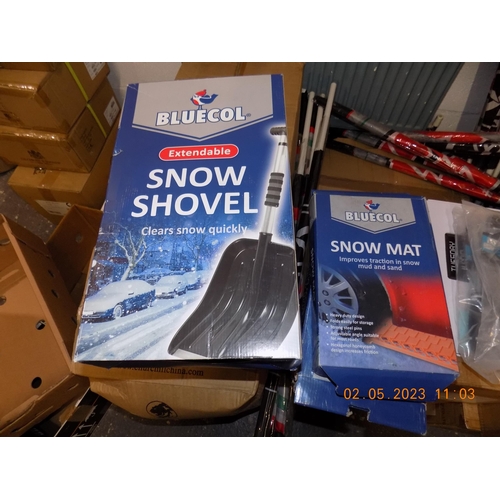 19 - New Boxed BlueCol Snow Shovel and Snow Mat