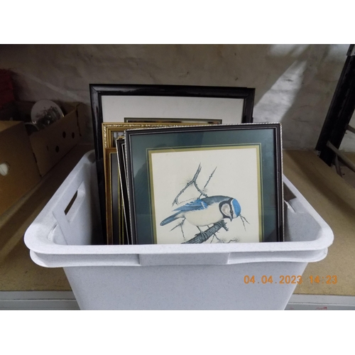 74 - Box of Pictures