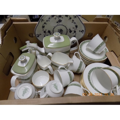 98 - Box of Royal Doulton Rondelay Tea Set and York Town Serving Plate