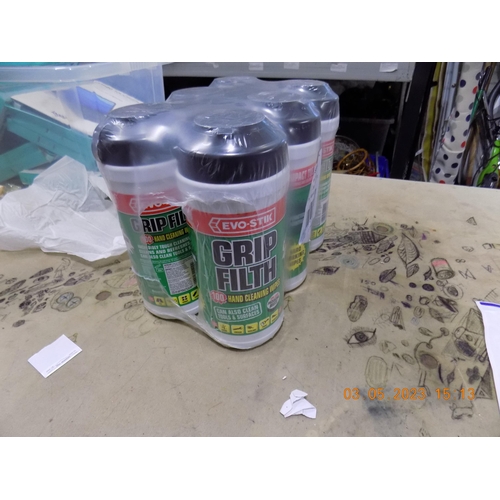 106 - 6 Tubs of Grip Filth Wipes