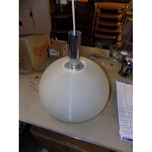 162 - Plastic Vintage Dome Light