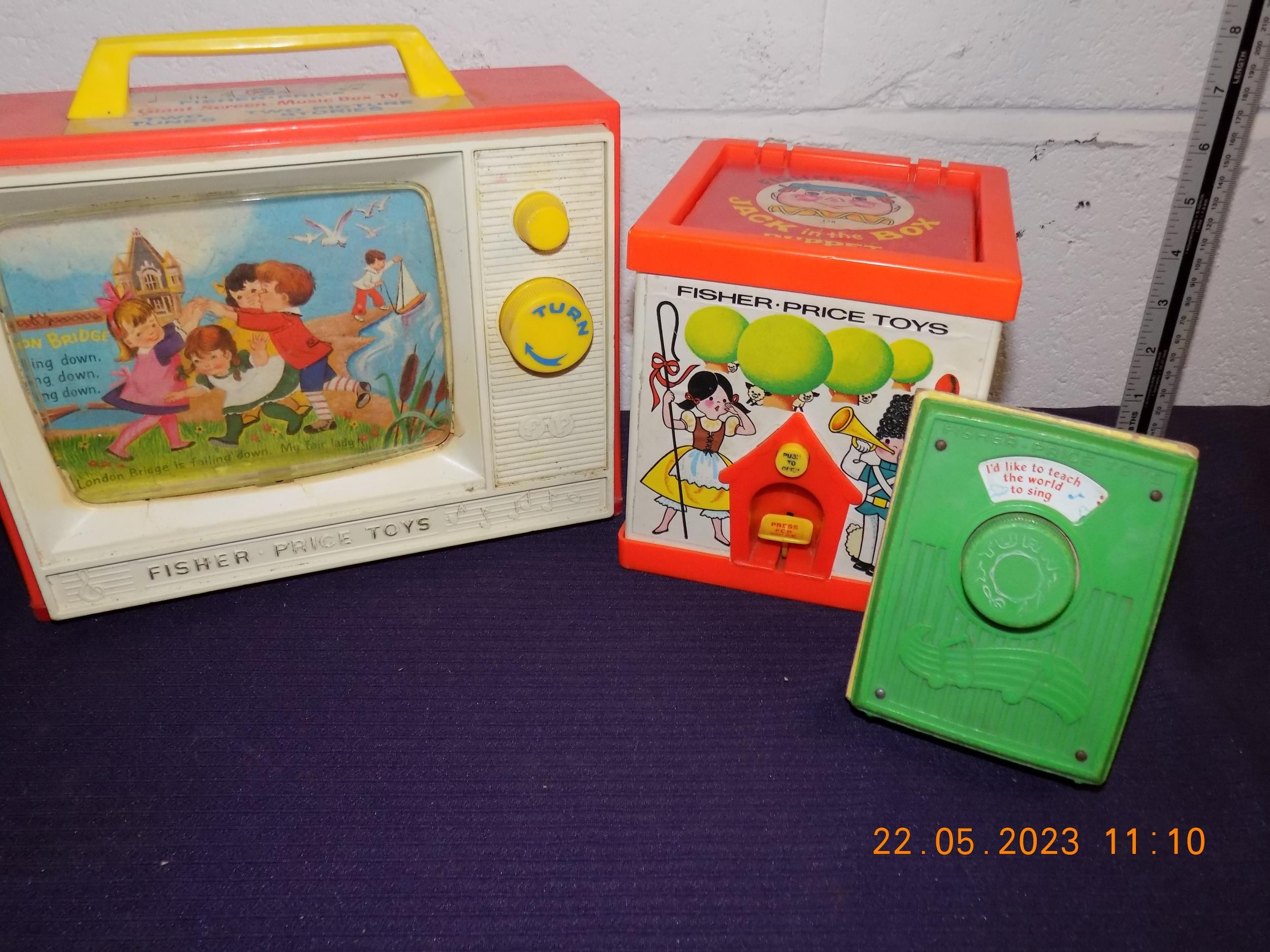 Vintage Fisher Price Giant Screen TV Box Jack in the Box and Music Box