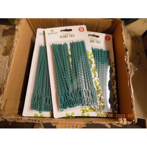 256 - Box of Plant Ties