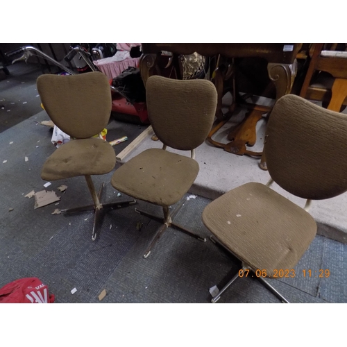 415 - 3 Vintage Sewing Chairs