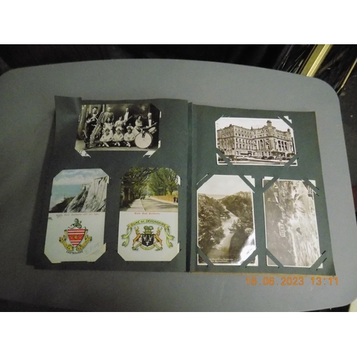 512 - A Vintage Postcard Album with 150+ unsorted all early 1900's Postcards.  They are mainly UK Topograp... 