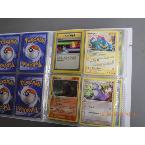 516 - Pokémon Binder Full of Pokémon Cards