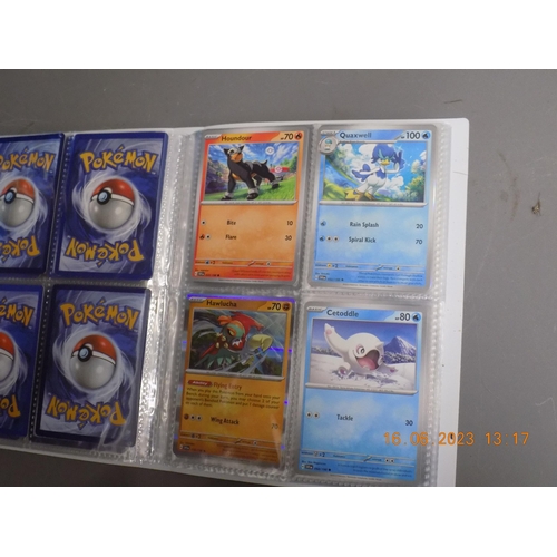 516 - Pokémon Binder Full of Pokémon Cards