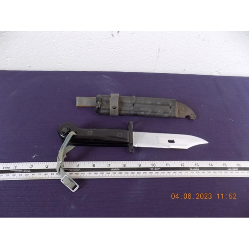 79 - East German Field Bayonet Knife