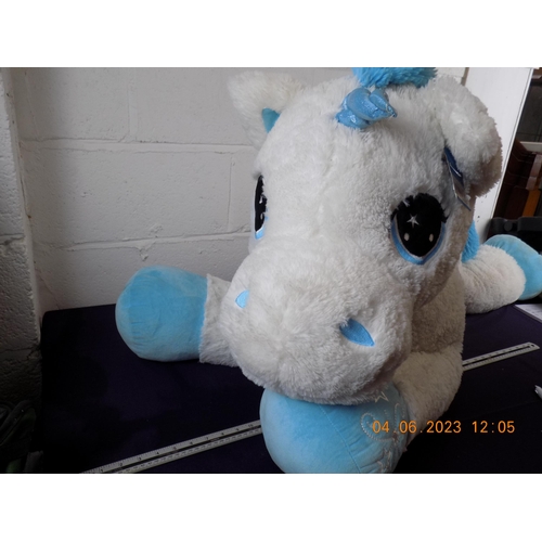 83 - Large Unicorn Soft Toy