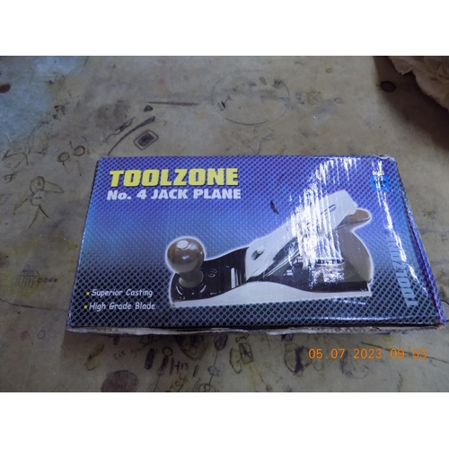 124 - Boxed Tool Zone No.4 Jack Plane