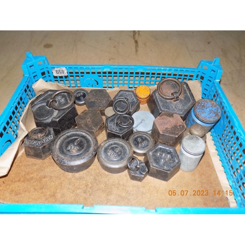 138 - Basket of Weights