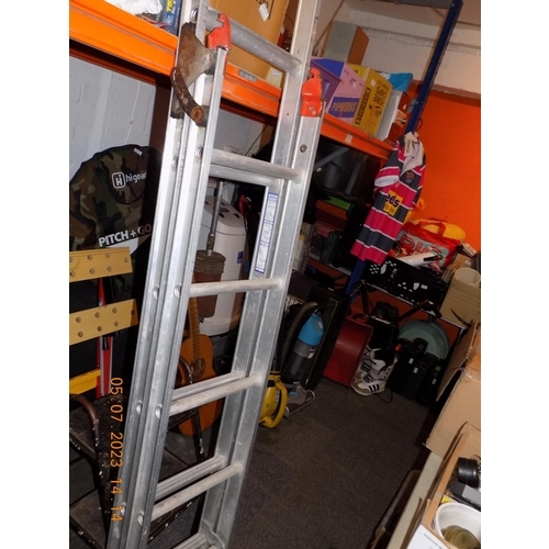 137 - Step Ladders
