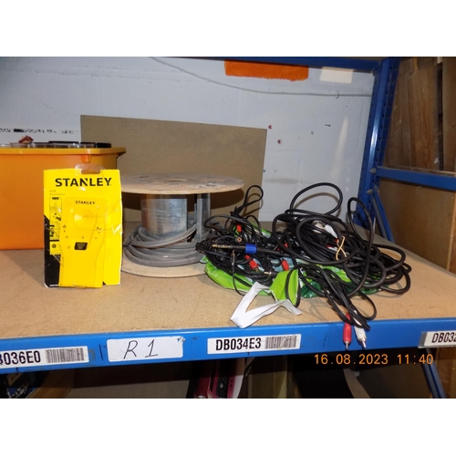 261 - Selection of Electrical Items. Inc Stud Sensor