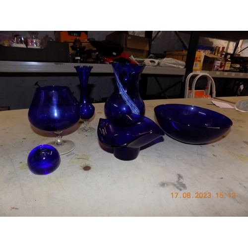 485 - Selection of Mid Century Blue Glassware