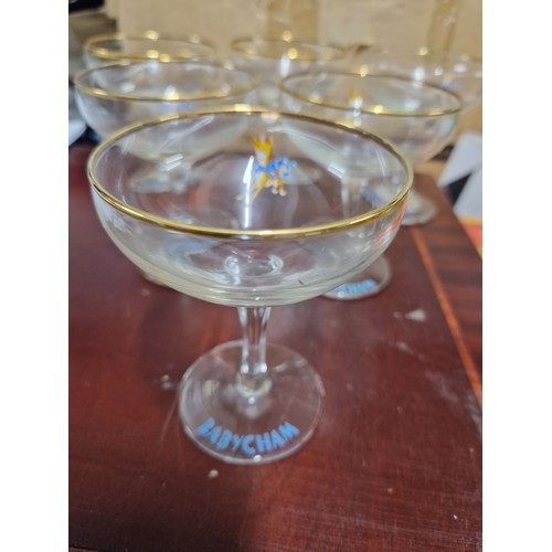 726 - 6 Babycham Glasses