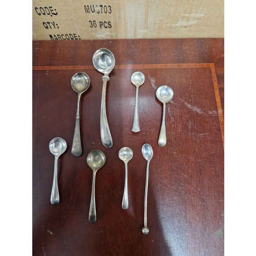 725 - 8 Antique Hallmarked 925 Silver Condiment Spoons 46g