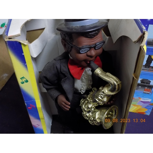 18 - 2 The Jazzman Animated Dancing Saxophone Playing Mexican Figures 16inches