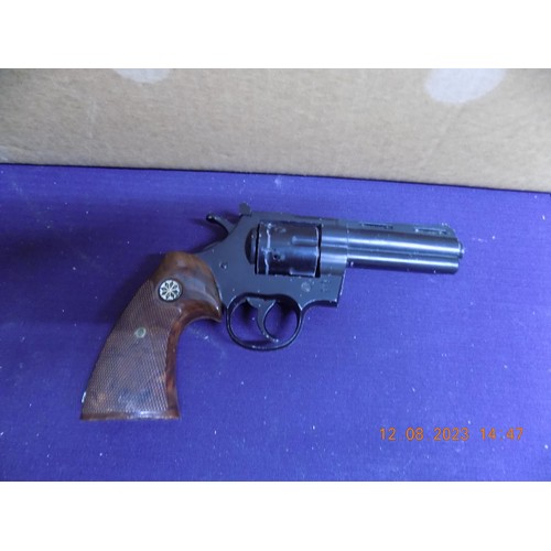 125 - Phoenix Arms Comapny Replica Police Type .357 Revolver