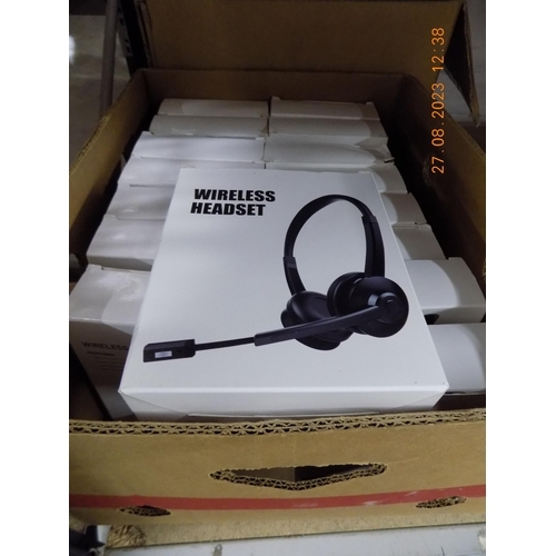 132 - 16 Wireless Headsets - New