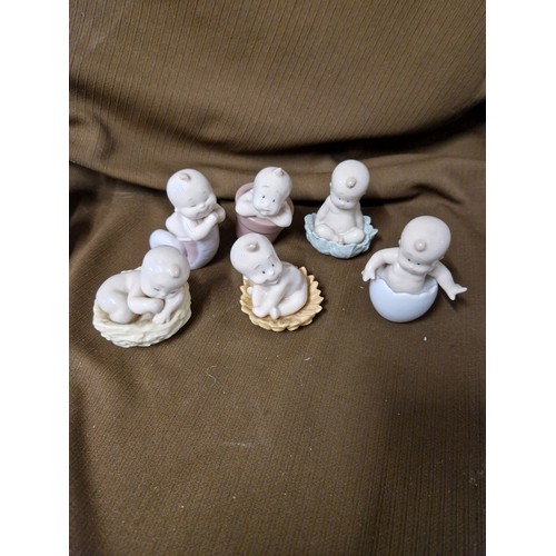 788 - 6 Nao Babies Figurines