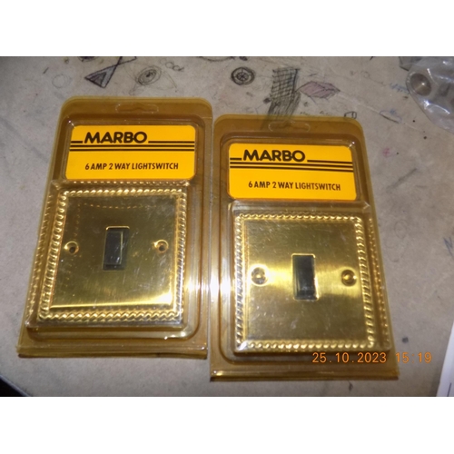 53 - 2 Marbo 6 Amp 2 Way Light Switches