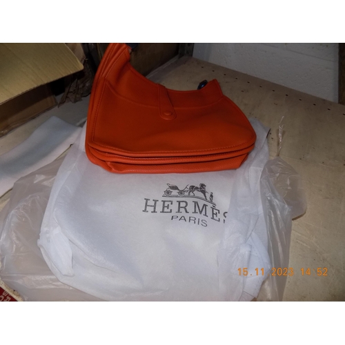 230 - Hermes Style Bag in Dust Bag