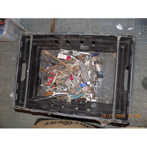 139 - Tray of Sockets and Spanners