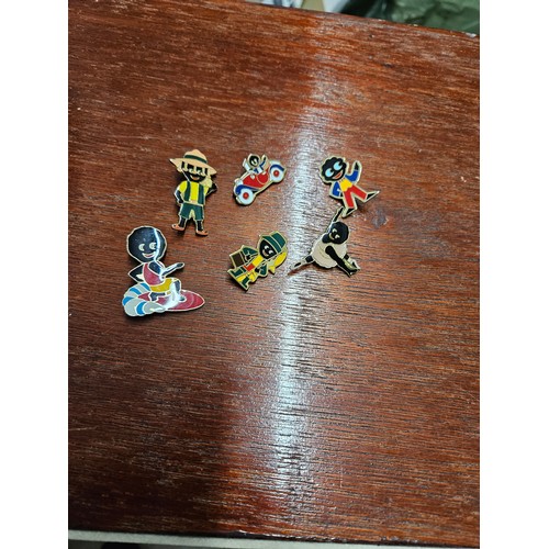 553 - Selection of Golly Pin Badges