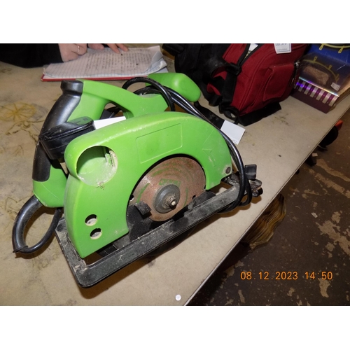 572 - Electric Circular Saw w/o