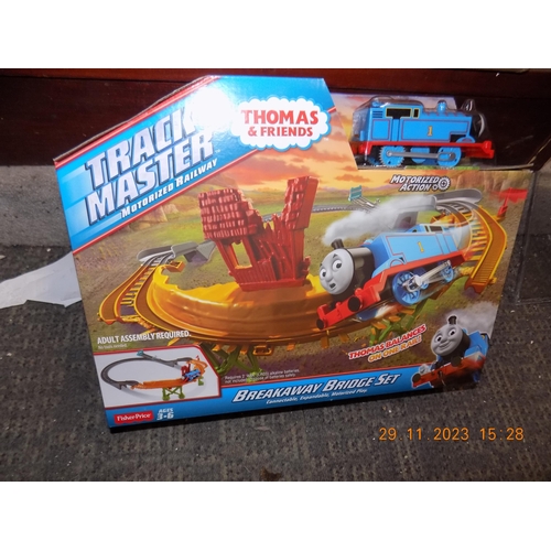 104 - Thomas Trackmaster Breakaway Bridge set