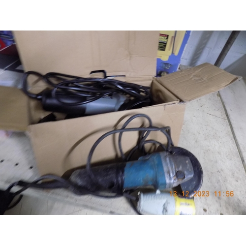 192 - Bauker Angle Grinder Boxed and 10v Angle Grinder