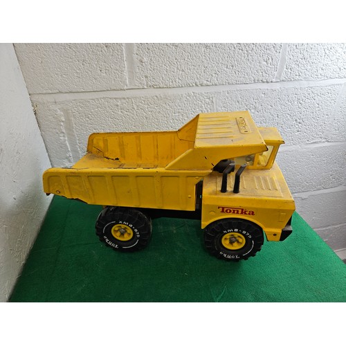 103 - Vintage Tonka Dump Truck