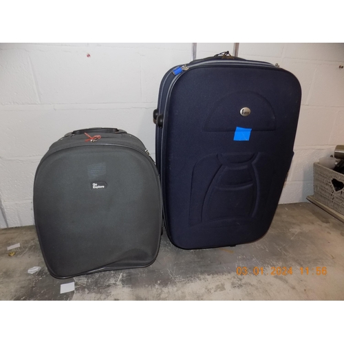 133 - 2 Suitcases