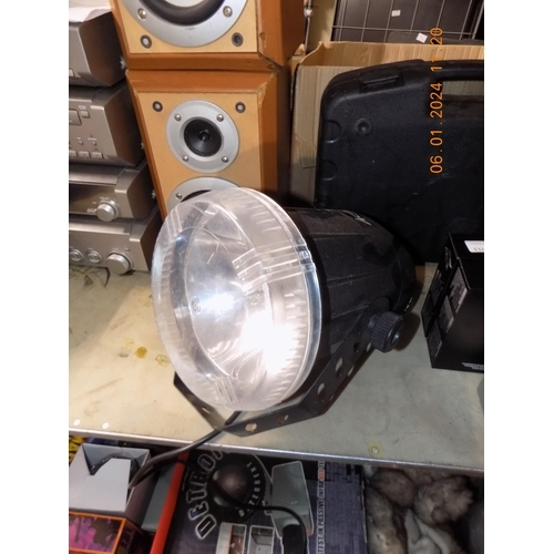 322 - Large Strobe Light w/o