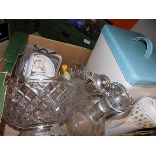 384 - Box of Household Misc. Inc Glassware