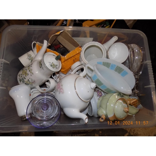 388 - Box of Mixed Pottery. Inc Royal Doulton