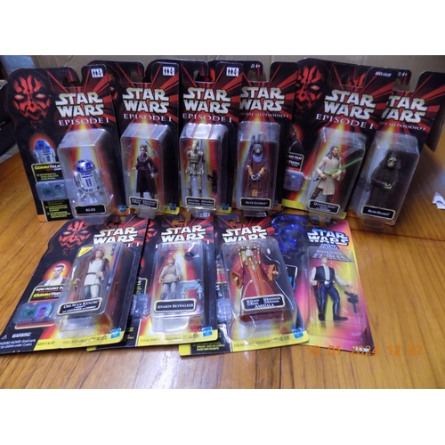 282 - Selection of 10 Star Wars Talk Chip Figures